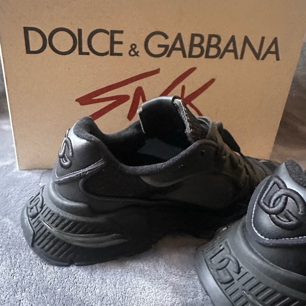 Dolce & Gabbana Men's Black Chunky Sneakers